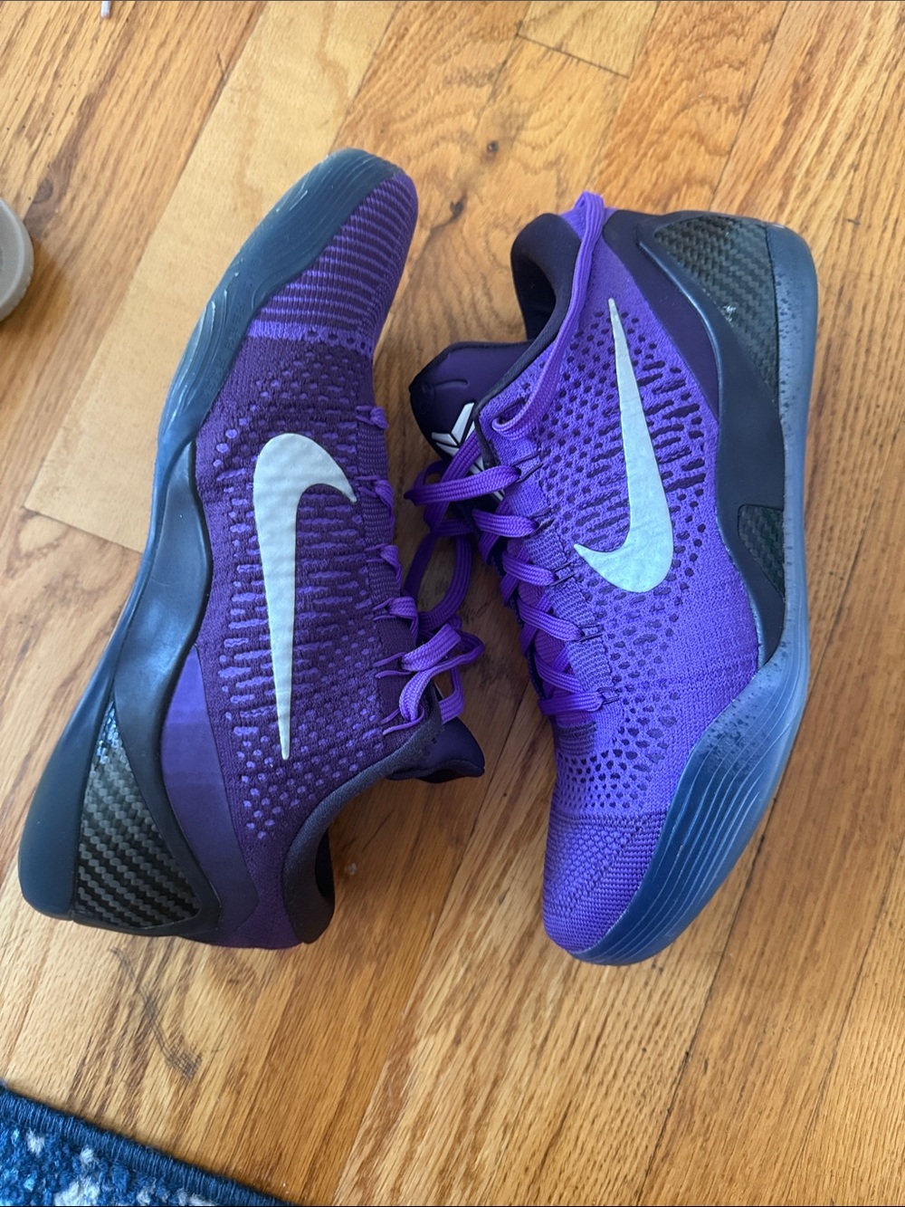 Nike Kobe 9 Elite Low Protro "Michael Jackson / Moonwalker" (2025) - Picture 3 of 8